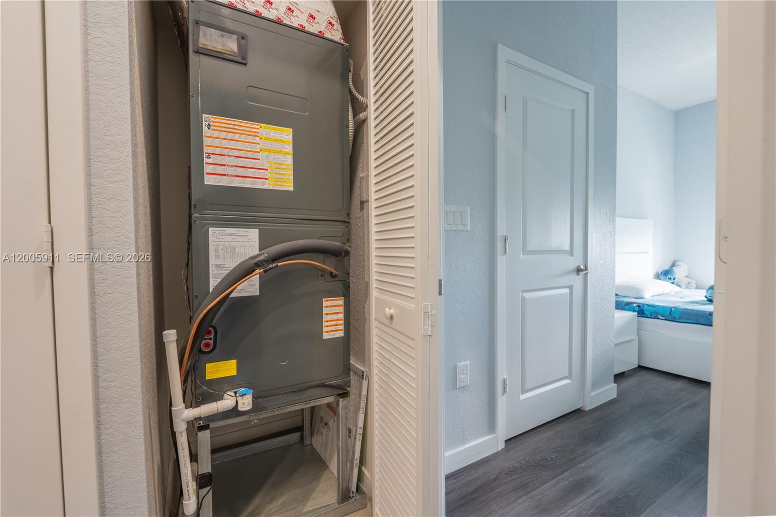 MC RESIDENTIAL - Residential