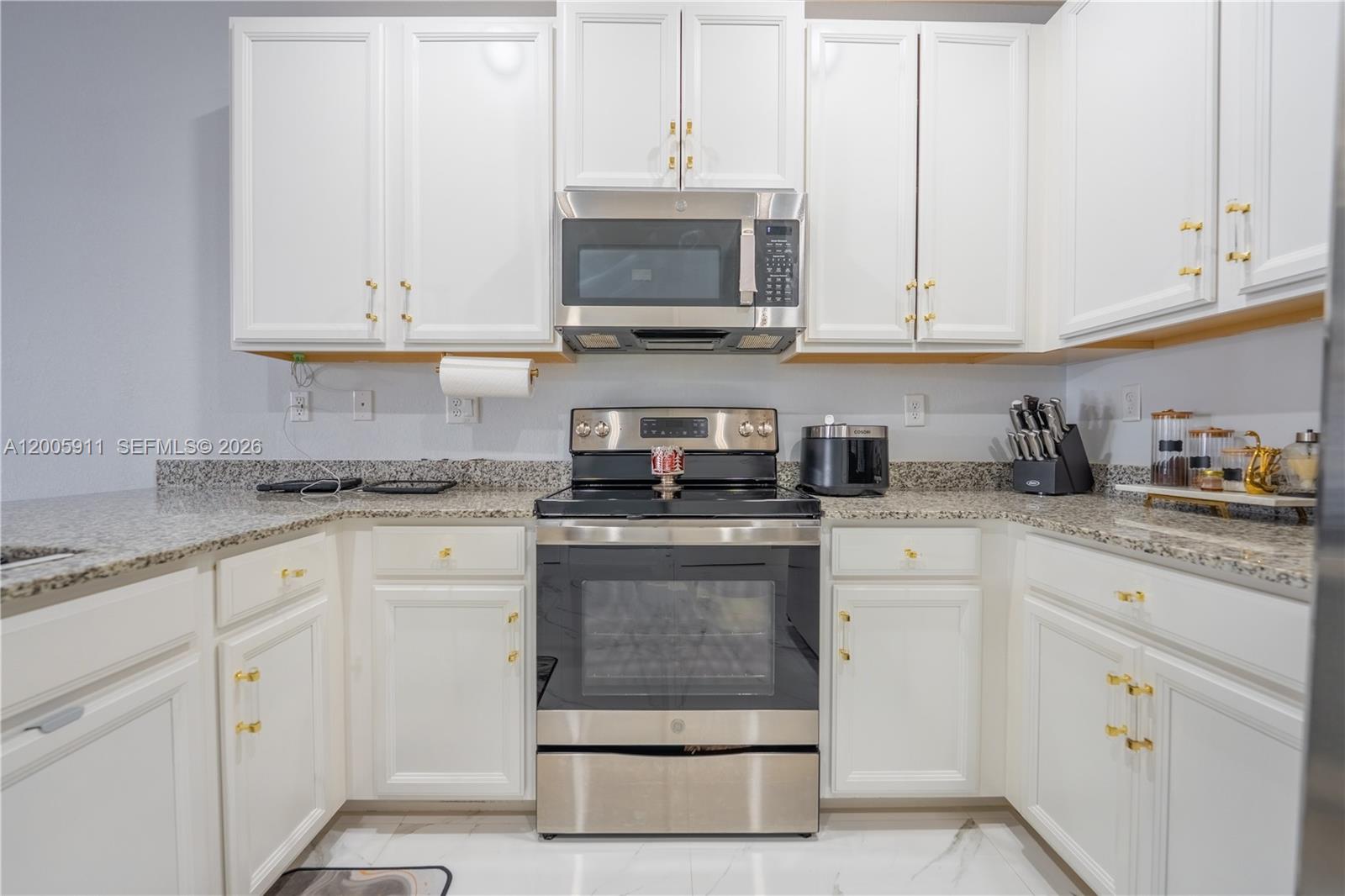 MC RESIDENTIAL - Residential