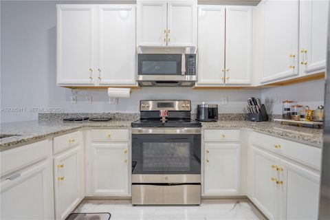 Tiny photo for Homestead, FL 33032 (MLS # A12005911)