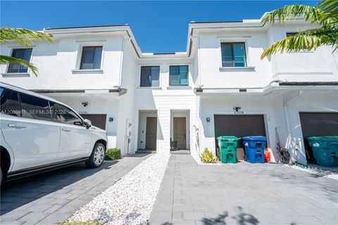 Tiny photo for Homestead, FL 33032 (MLS # A12005911)