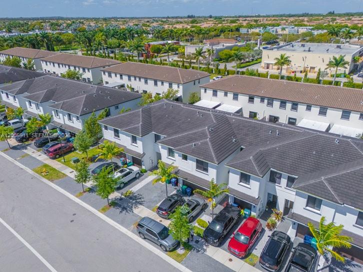 MC RESIDENTIAL - Residential