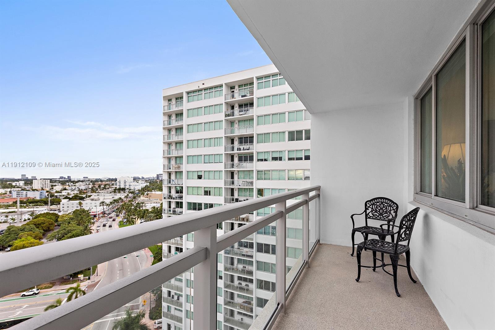 BURLEIGH HOUSE CONDO - Residential
