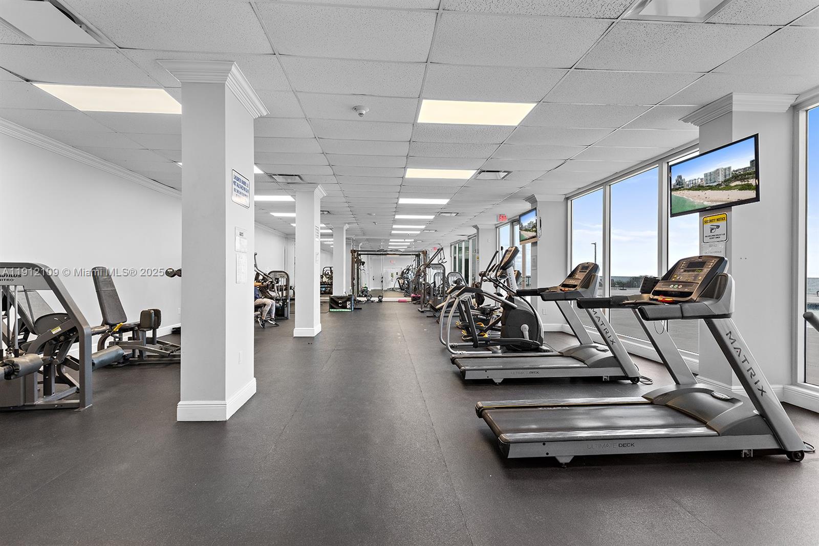 BURLEIGH HOUSE CONDO - Residential