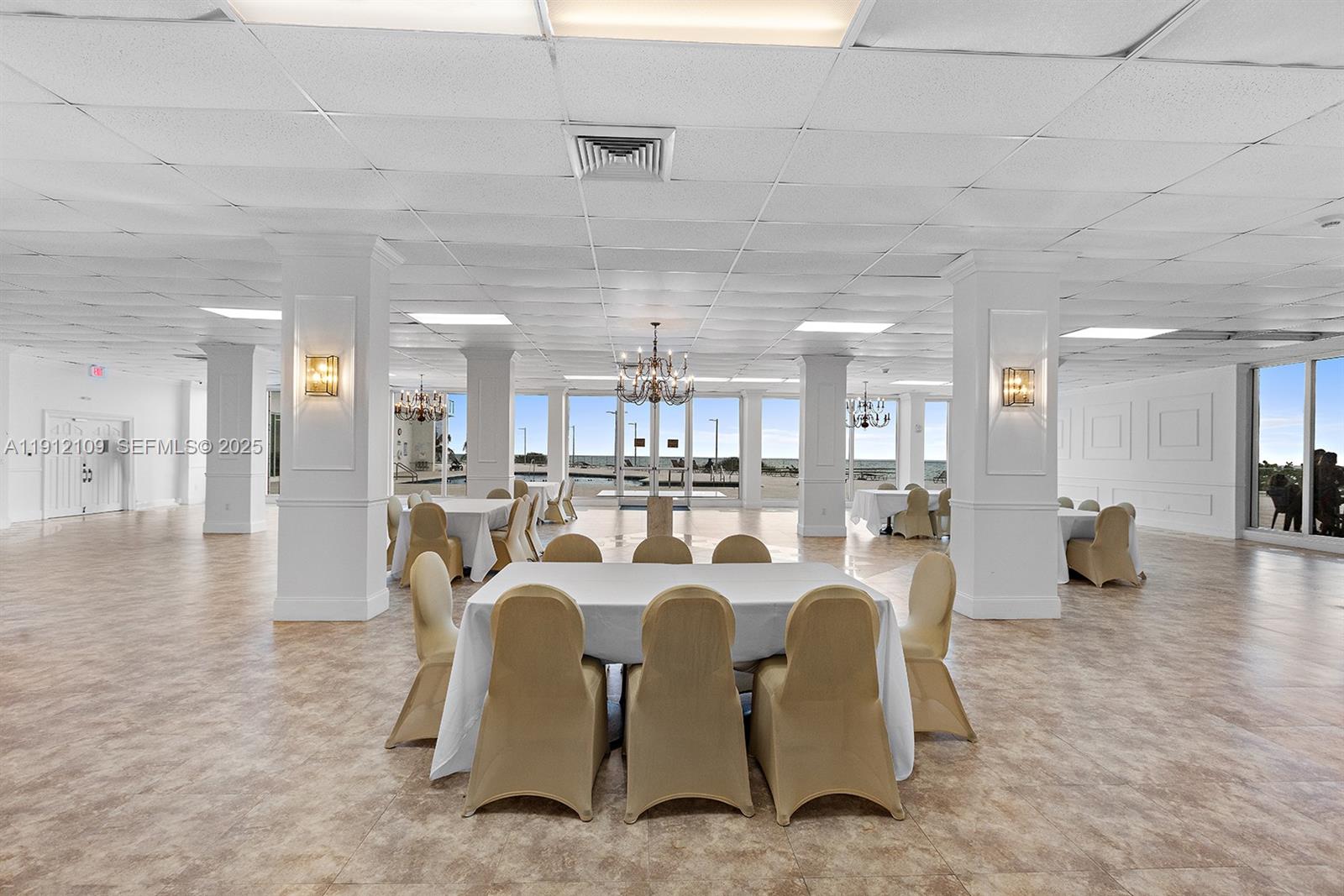 BURLEIGH HOUSE CONDO - Residential