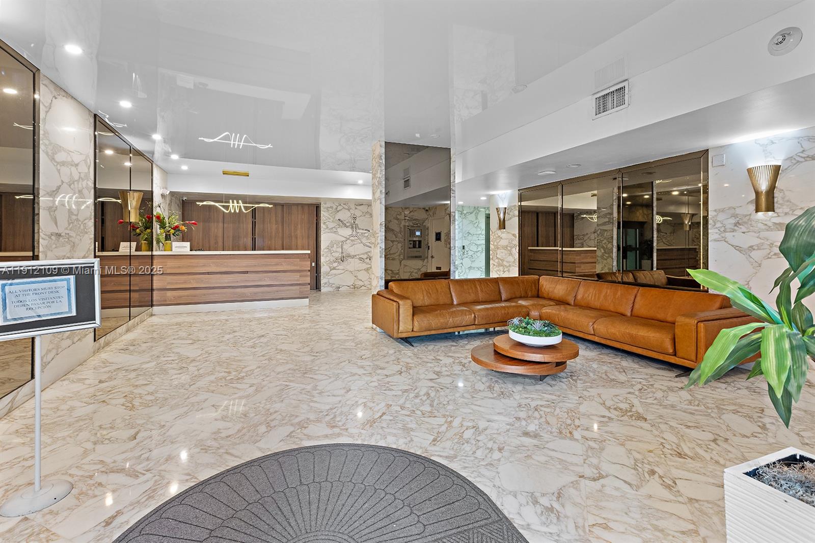 BURLEIGH HOUSE CONDO - Residential