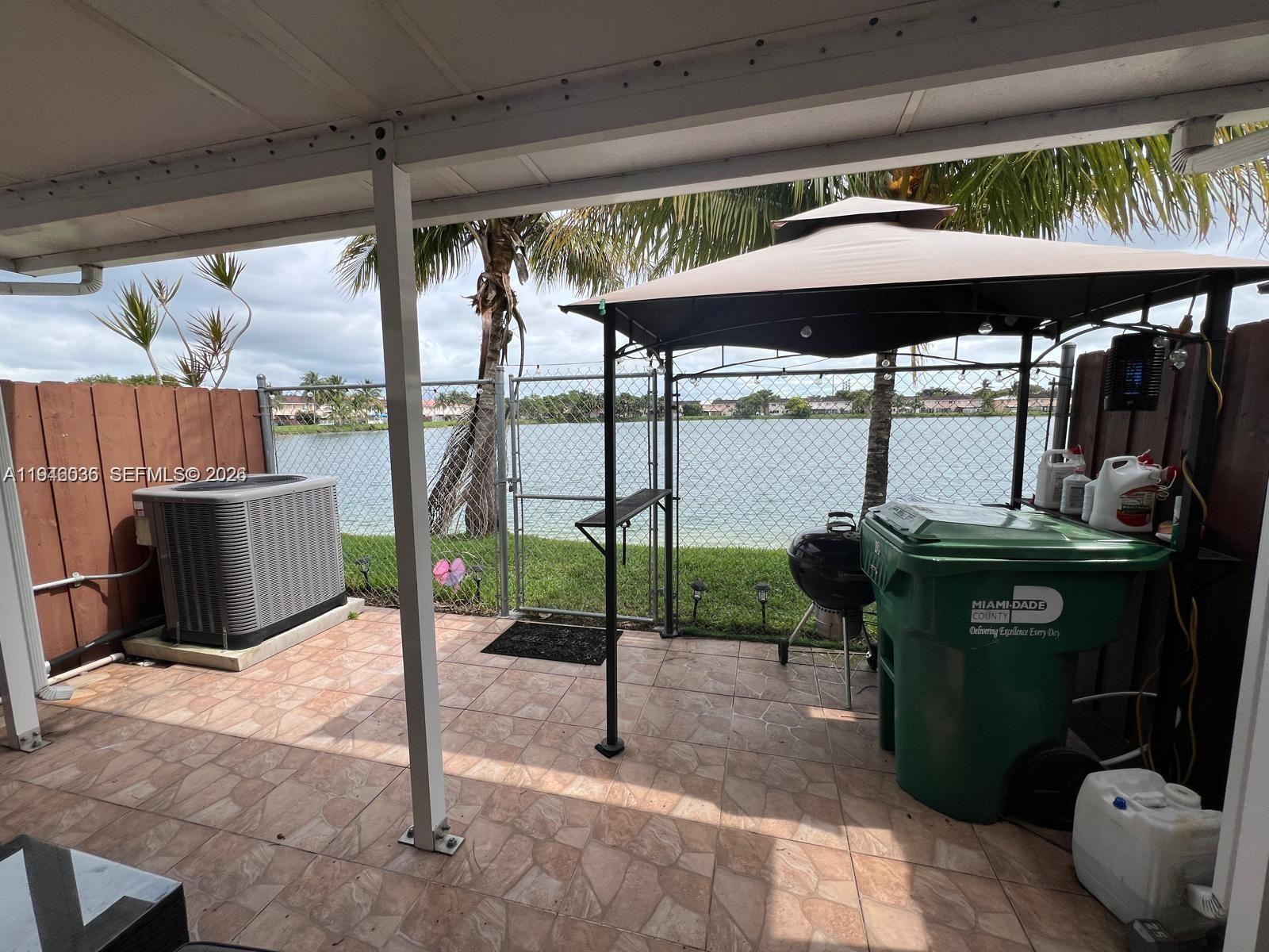 WEITZER SERENA LAKES TOWN - Residential