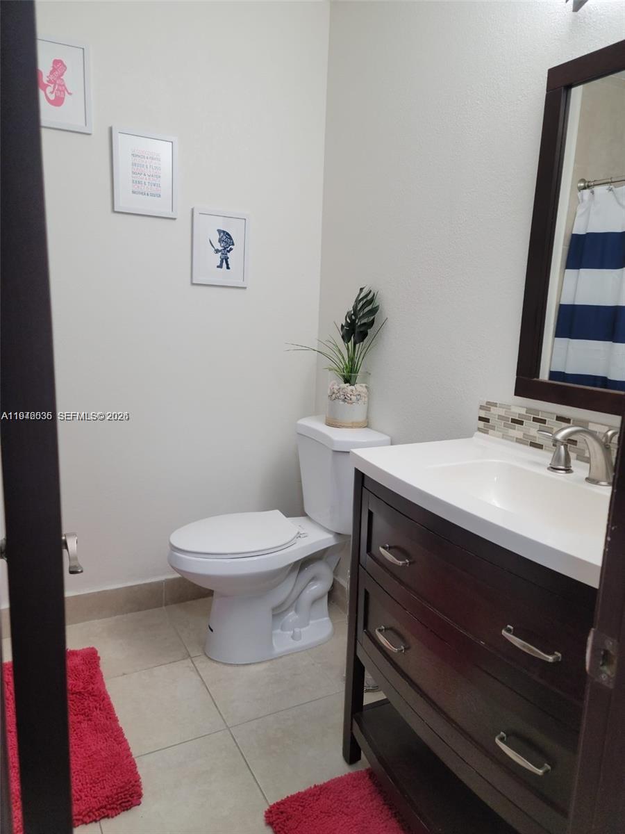 WEITZER SERENA LAKES TOWN - Residential