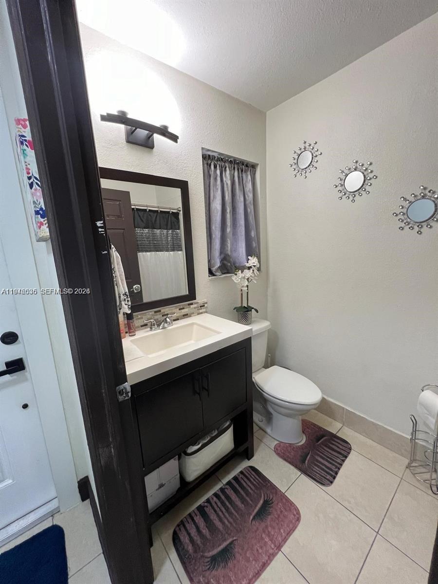 WEITZER SERENA LAKES TOWN - Residential