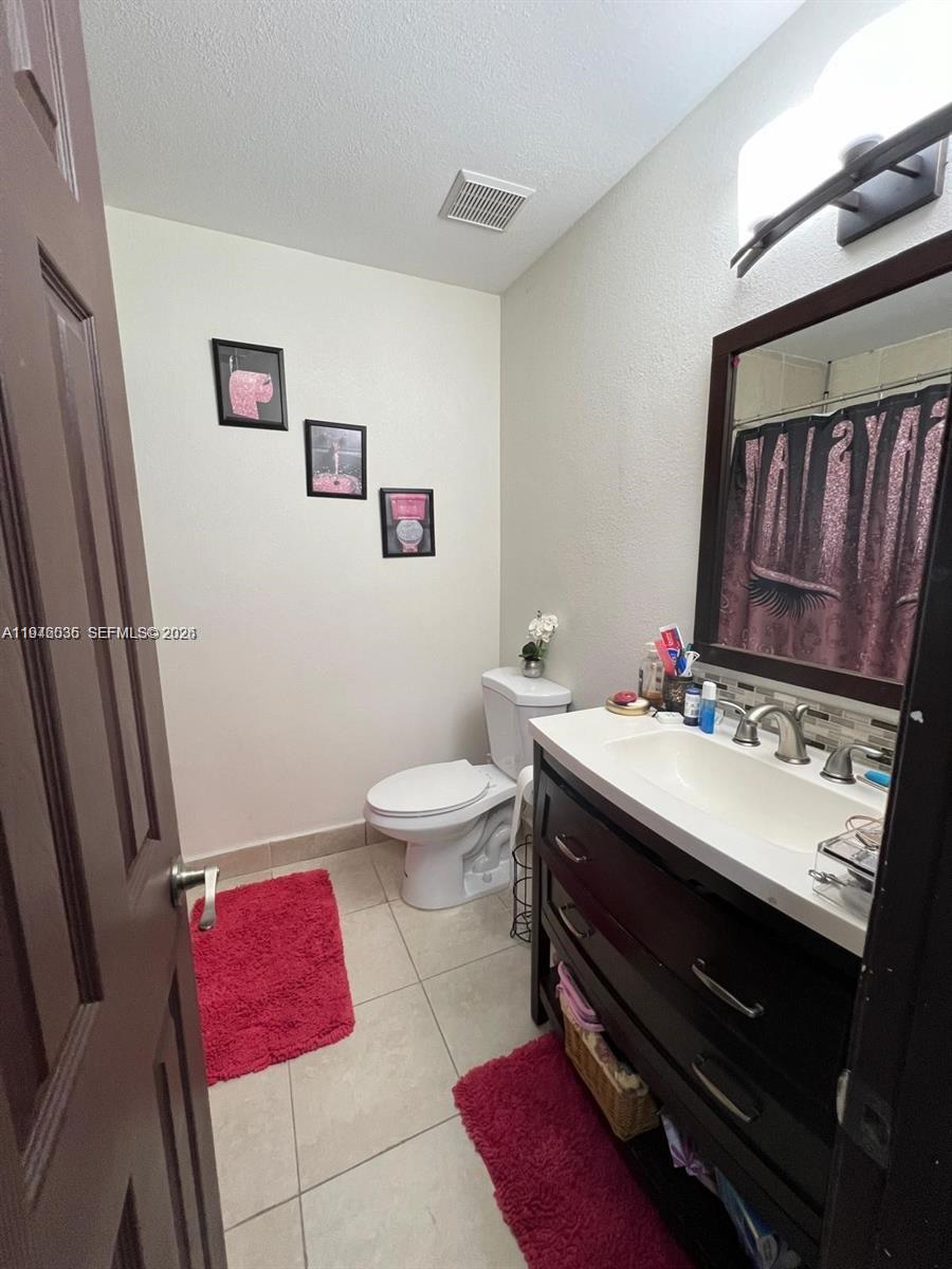 WEITZER SERENA LAKES TOWN - Residential