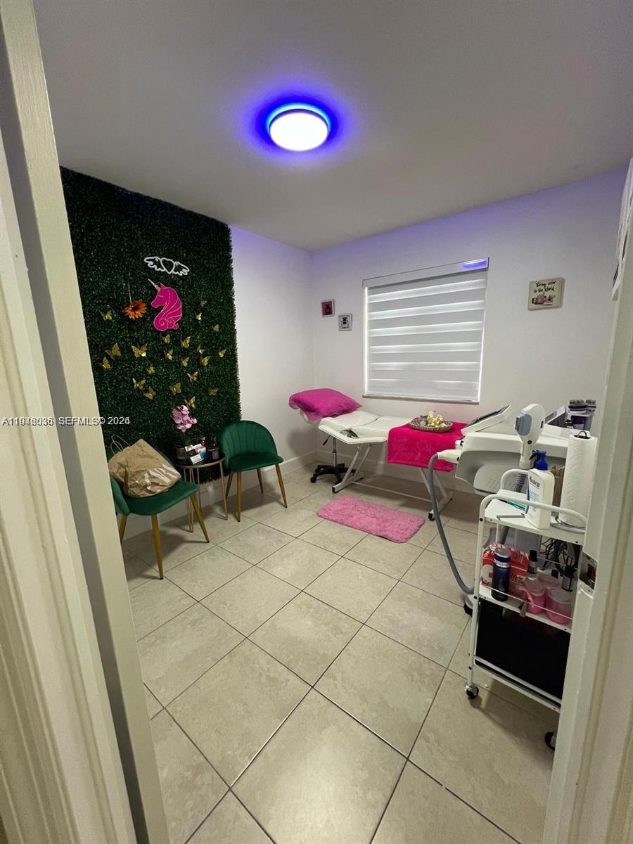 WEITZER SERENA LAKES TOWN - Residential