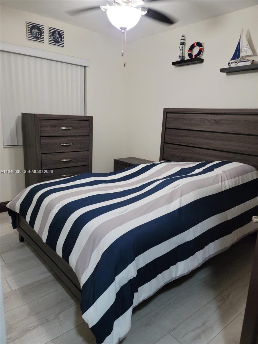 WEITZER SERENA LAKES TOWN - Residential