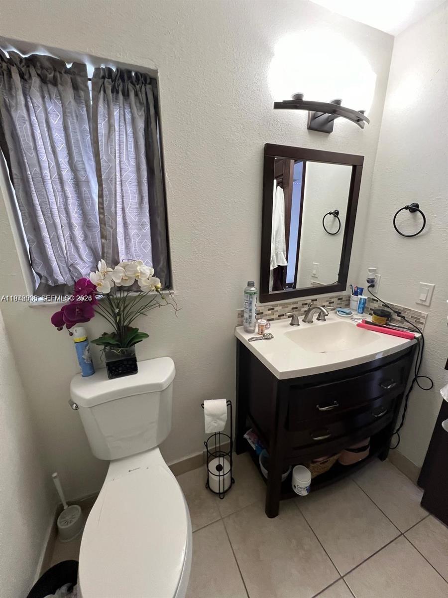 WEITZER SERENA LAKES TOWN - Residential