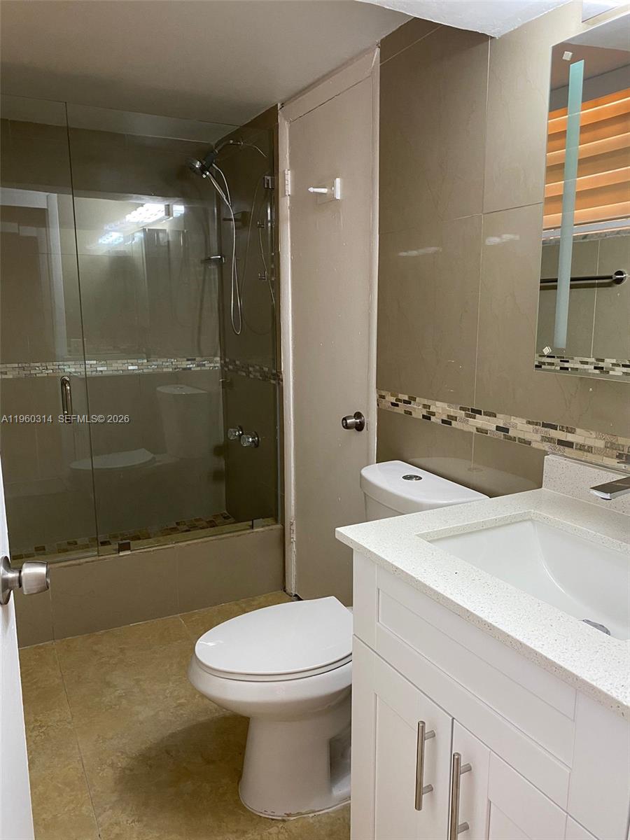 12500 NE 5th Ave 101