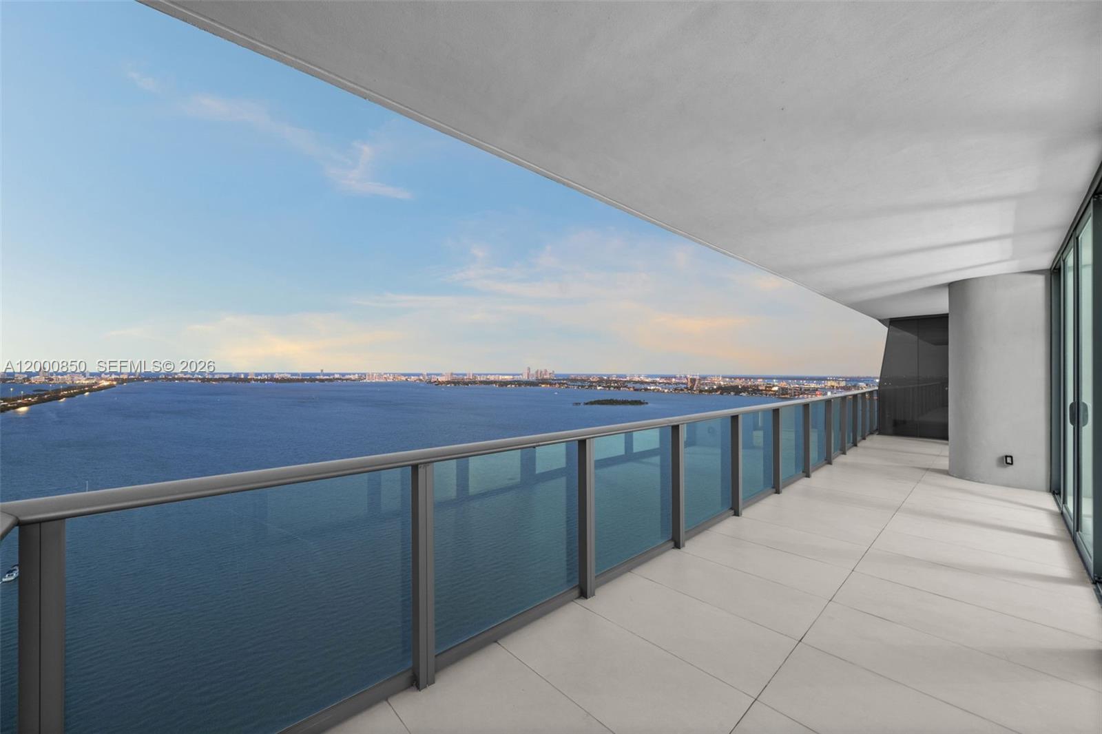 3131 NE 7th Ave 3306