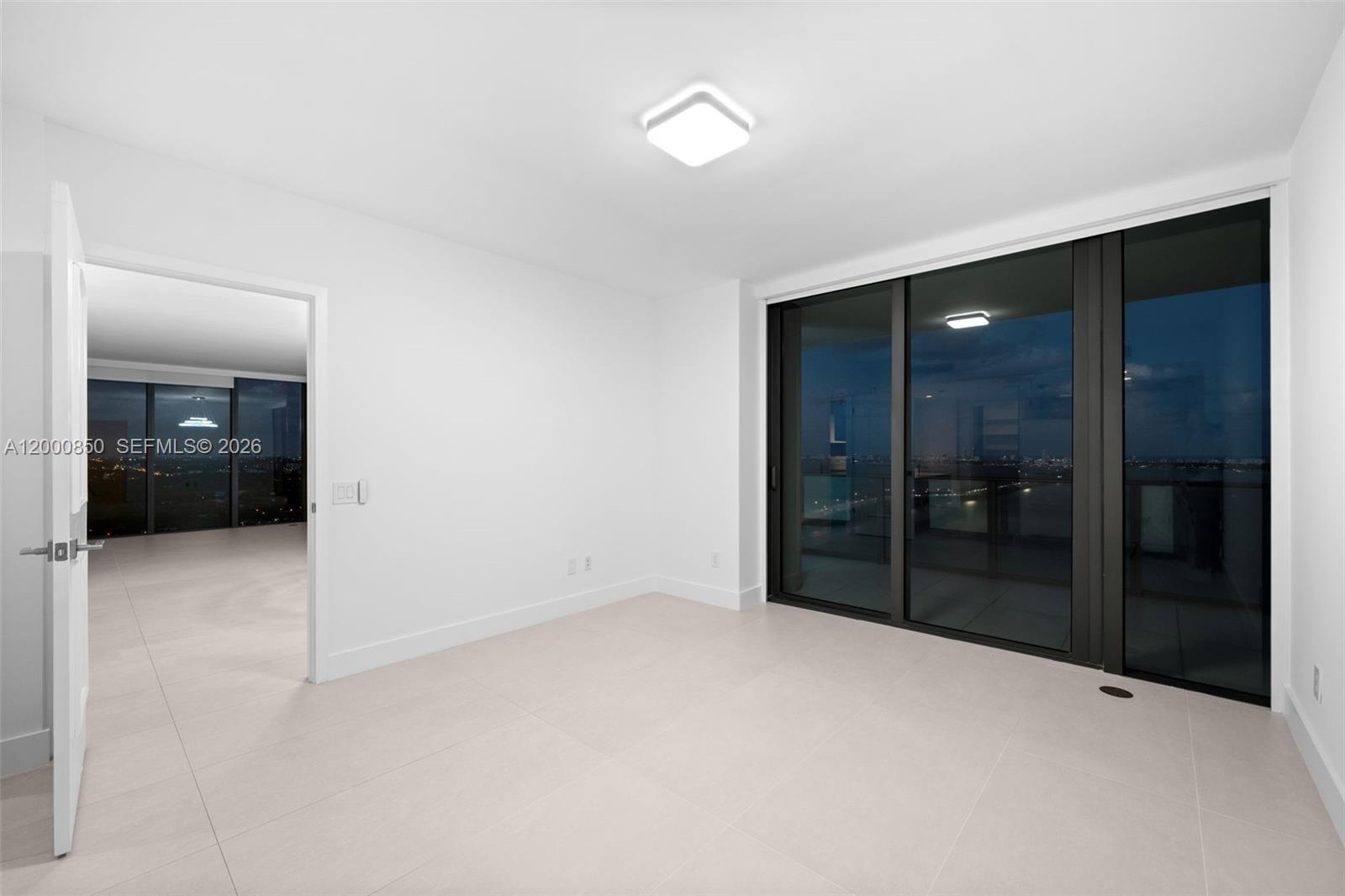 ONE PARAISO CONDO - Residential