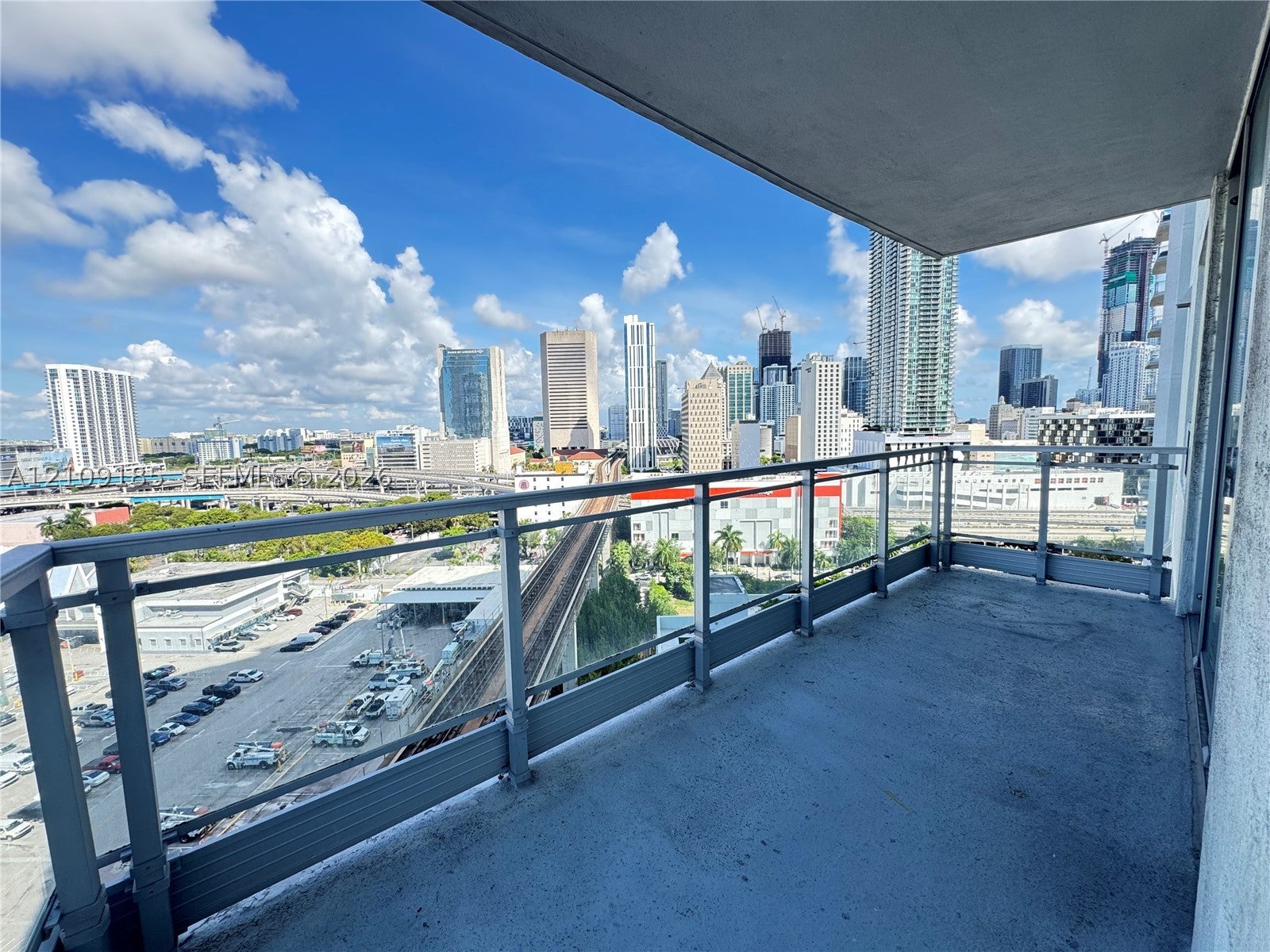 90 SW 3rd St 1612
