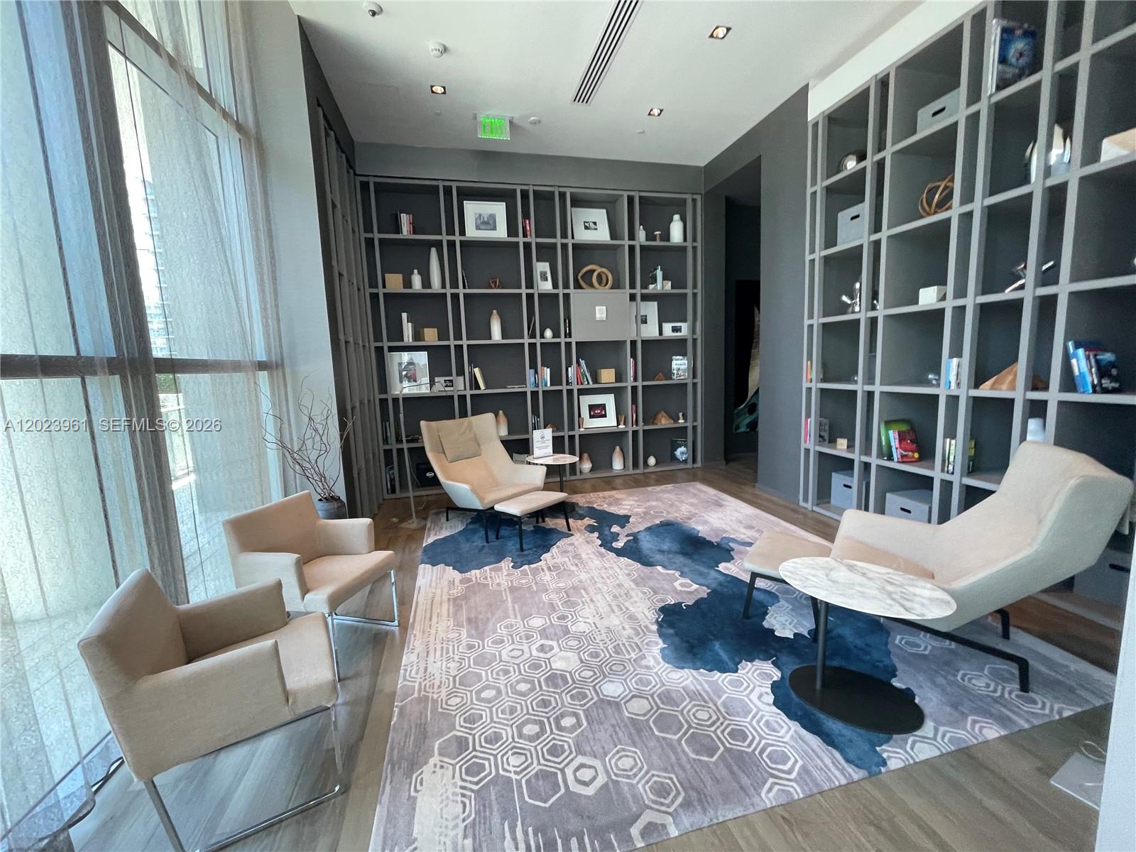 1100 MILLECENTO RESIDENCE - Residential Lease