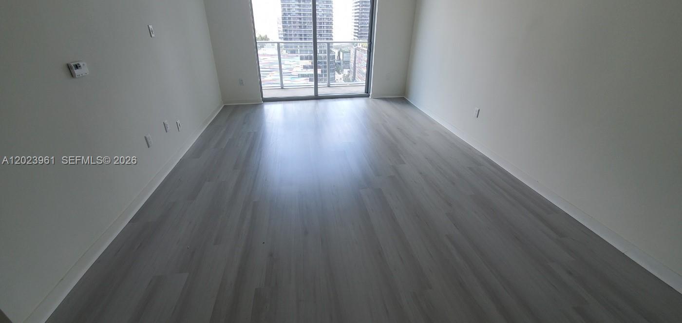 1100 MILLECENTO RESIDENCE - Residential Lease