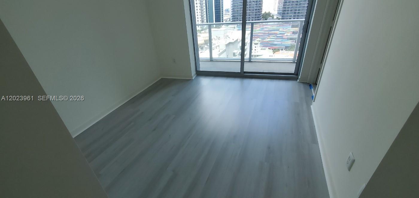 1100 MILLECENTO RESIDENCE - Residential Lease