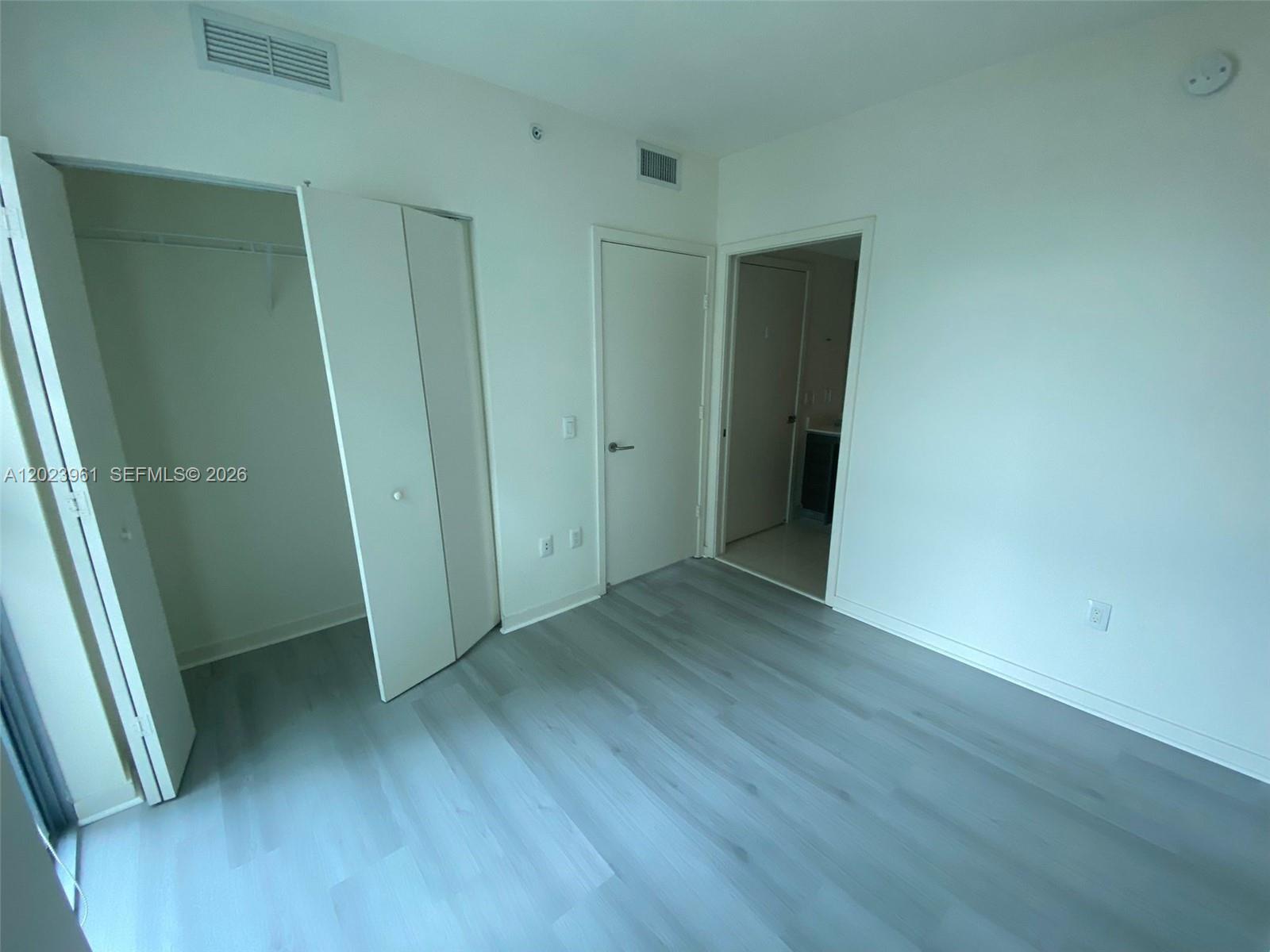 1100 MILLECENTO RESIDENCE - Residential Lease