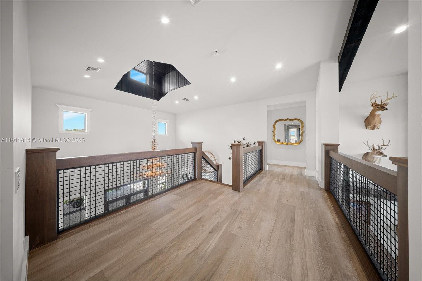 METES AND BOUNDS - Residential