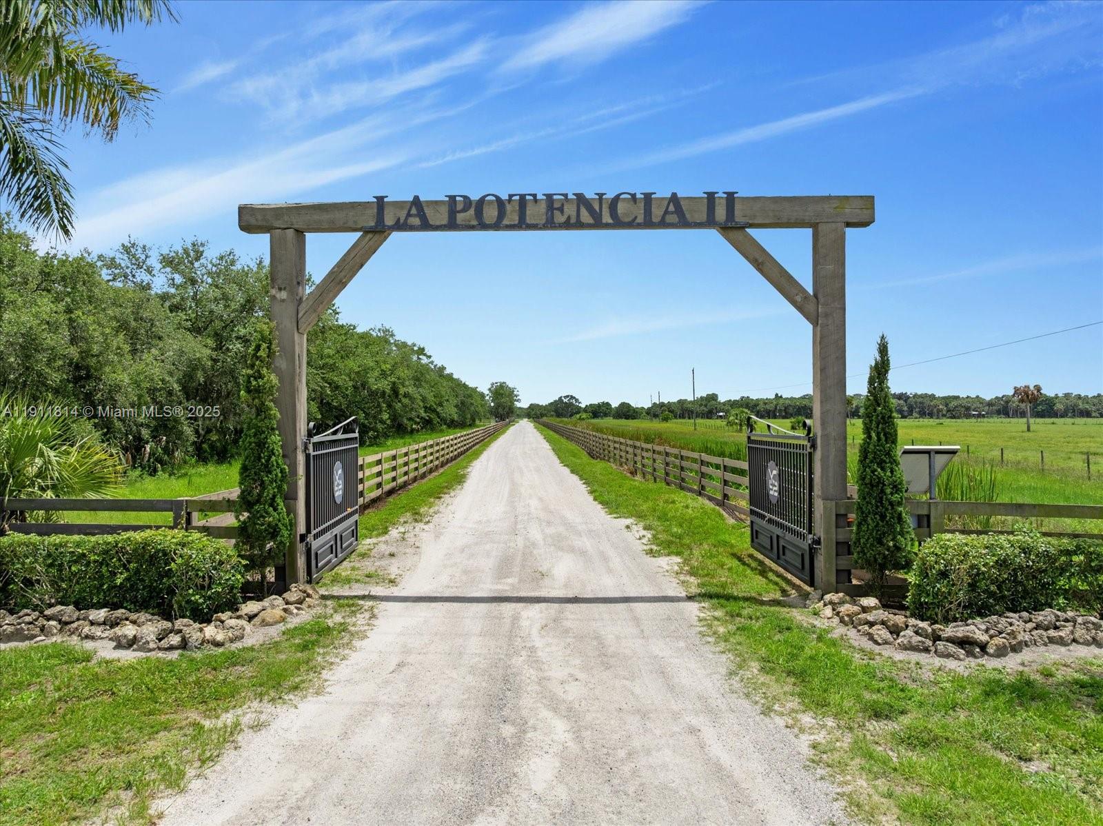 METES AND BOUNDS - Residential