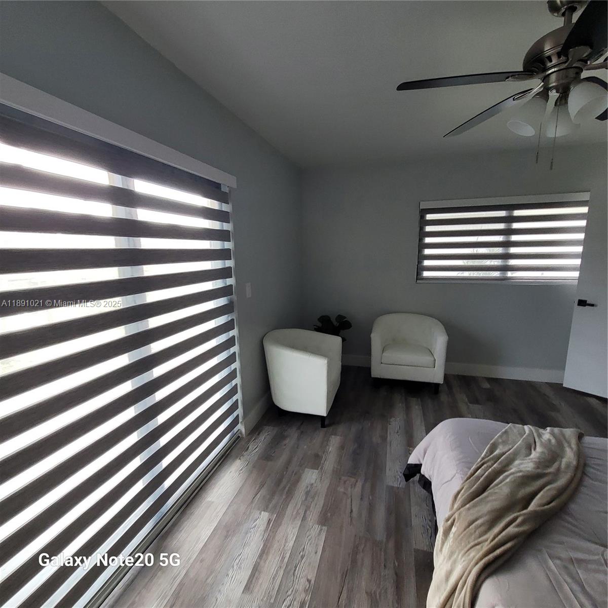 JENADA ISLE - Residential