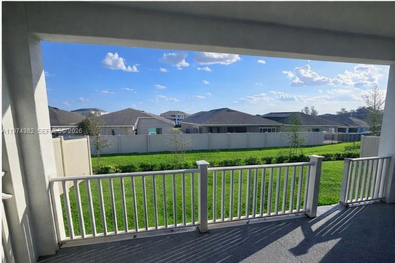 JOHNS LK NORTH - Residential