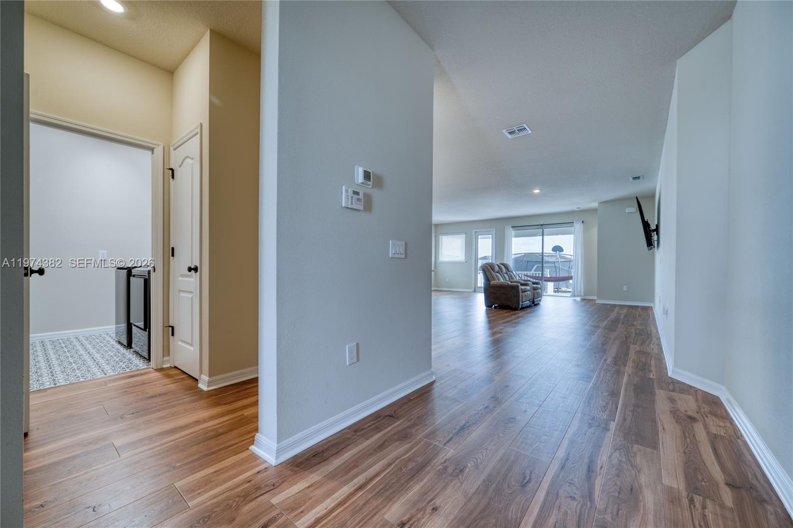 JOHNS LK NORTH - Residential