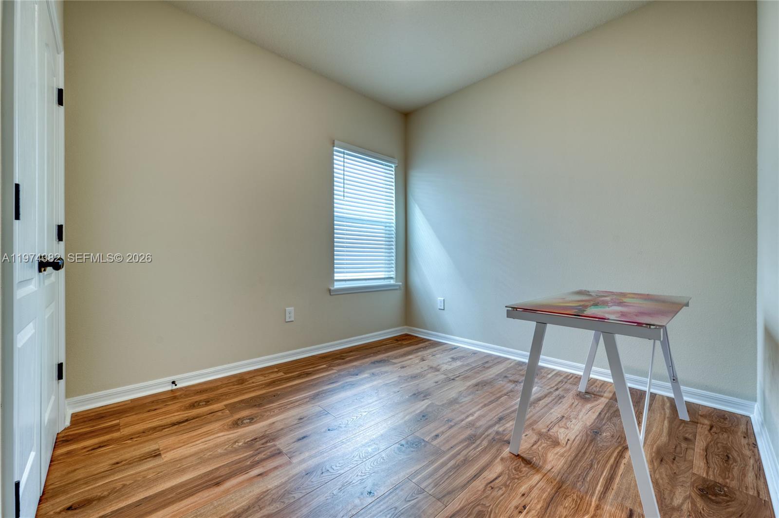 JOHNS LK NORTH - Residential