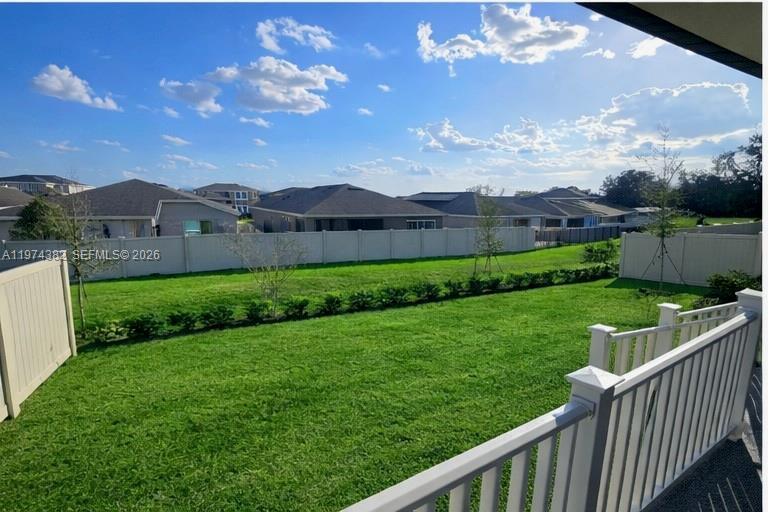 JOHNS LK NORTH - Residential