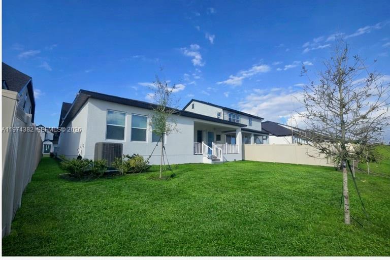 JOHNS LK NORTH - Residential