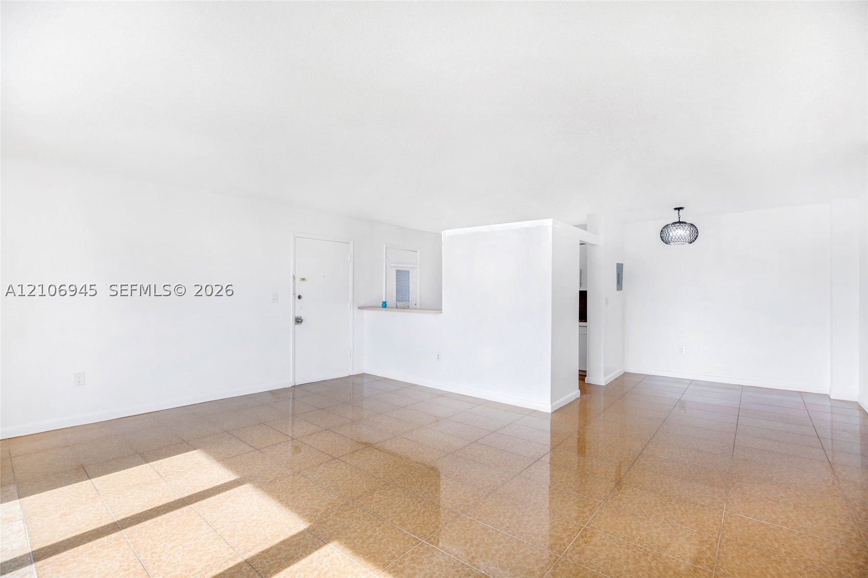 7133 Bay Dr 401
