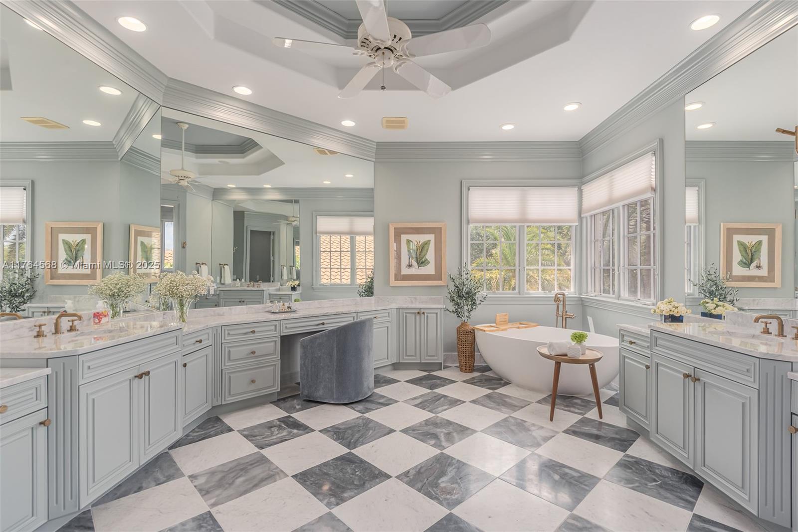 SNOOK HOLE - Residential