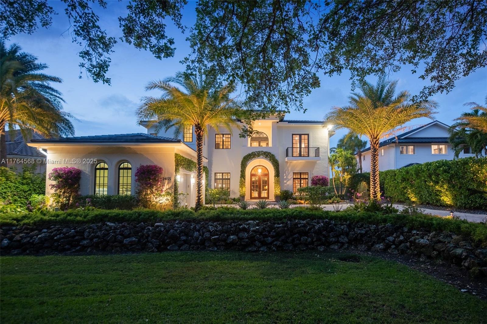 2455 Snook Trail