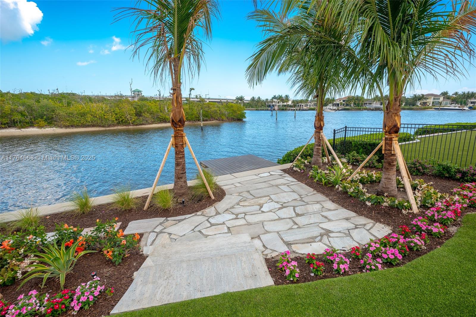 SNOOK HOLE - Residential