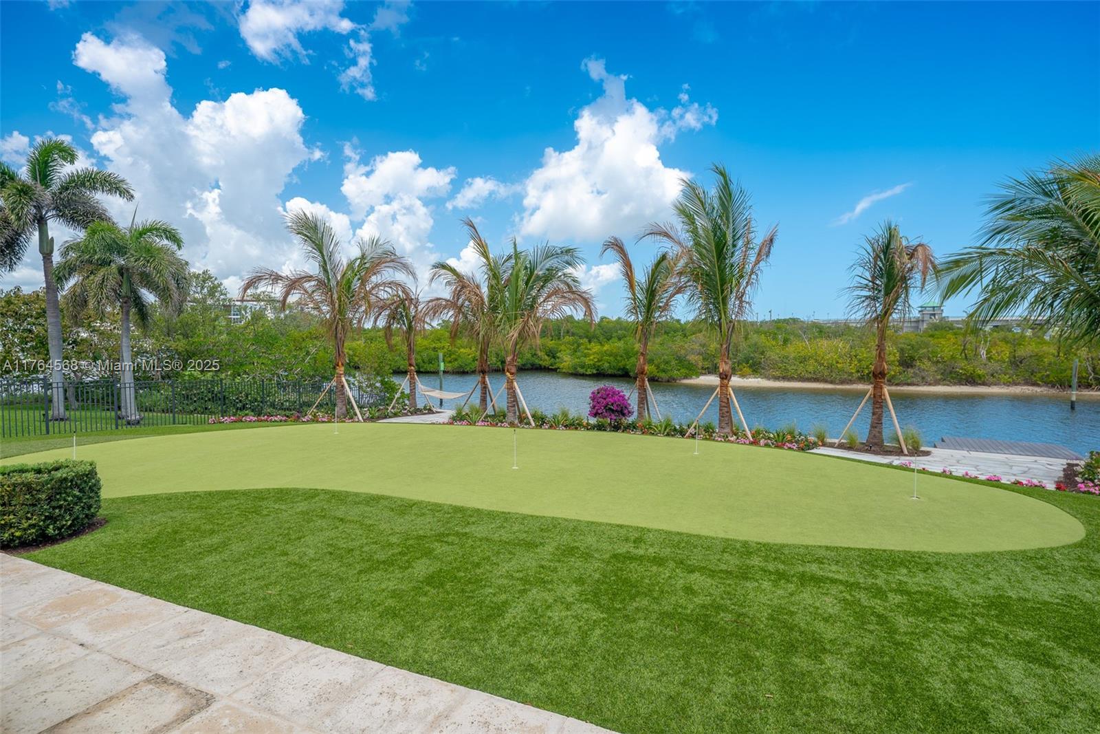 SNOOK HOLE - Residential