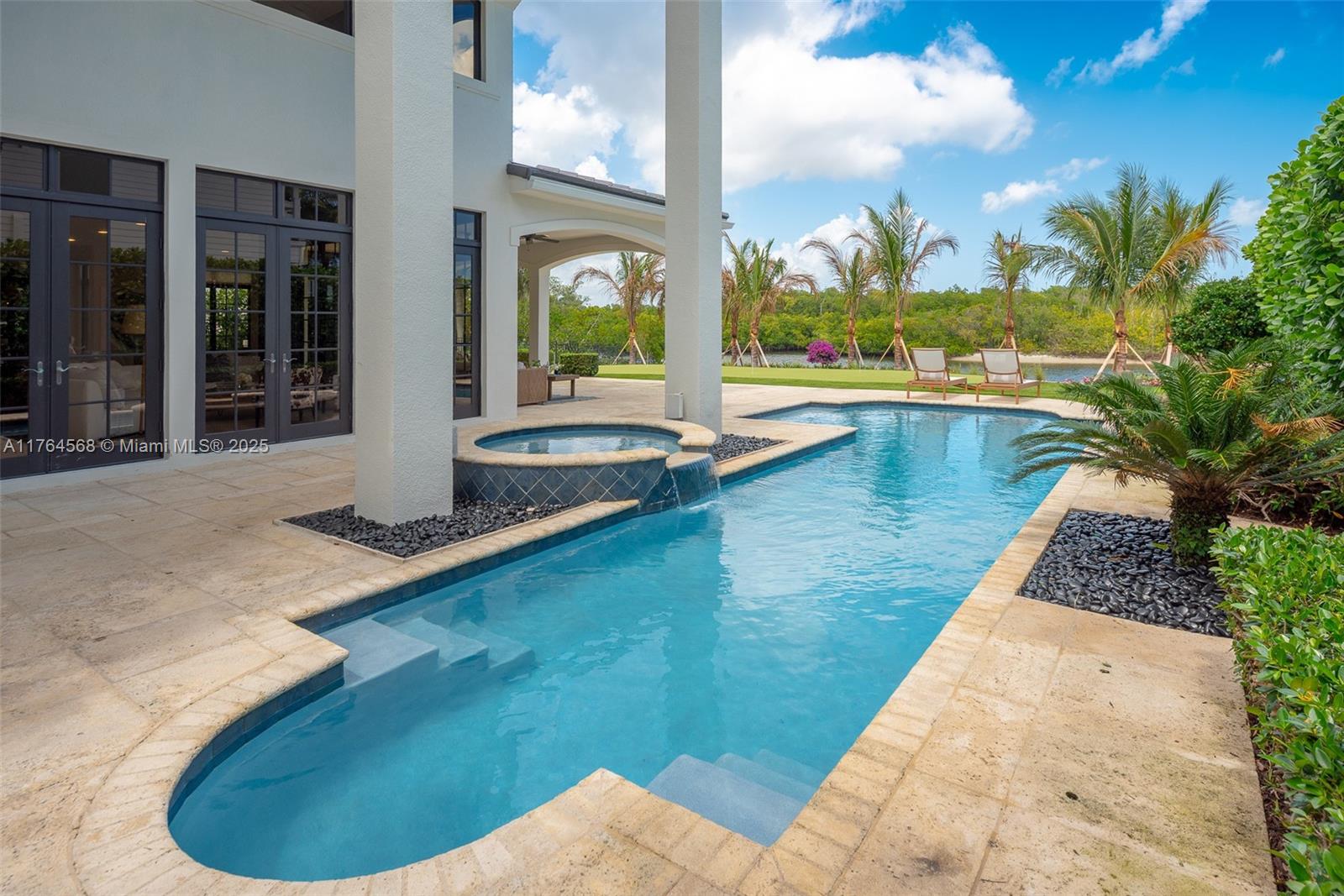 SNOOK HOLE - Residential