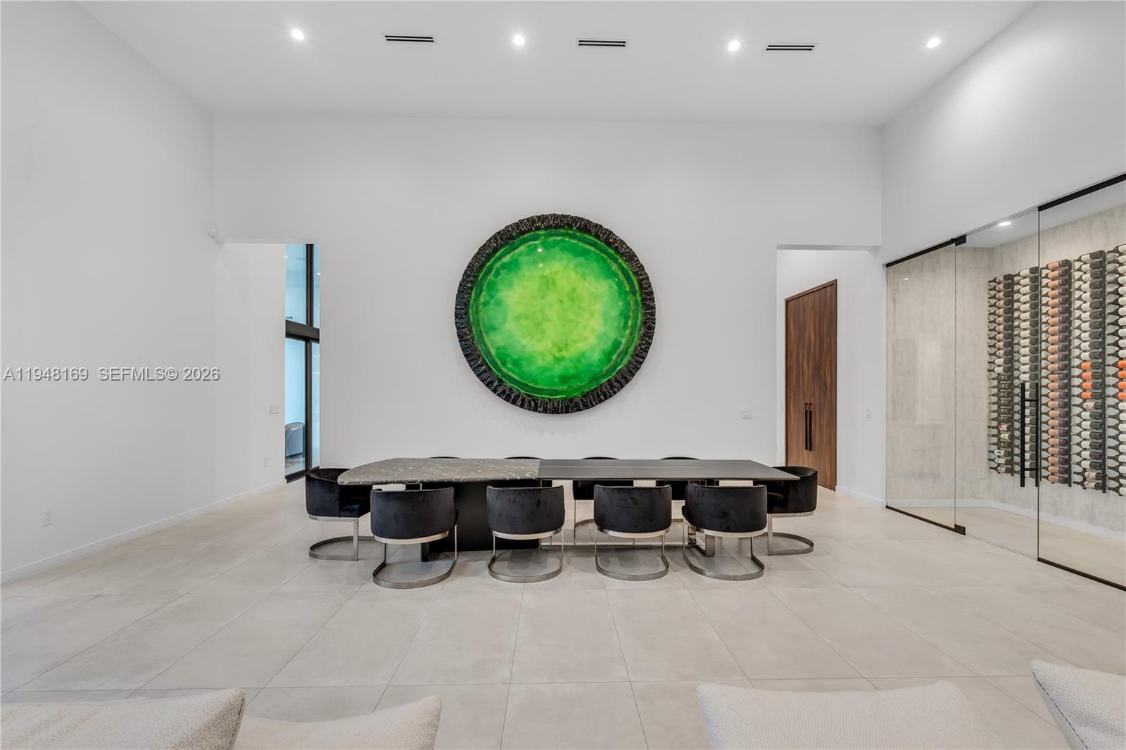 TOWN & RANCH ESTS - Residential