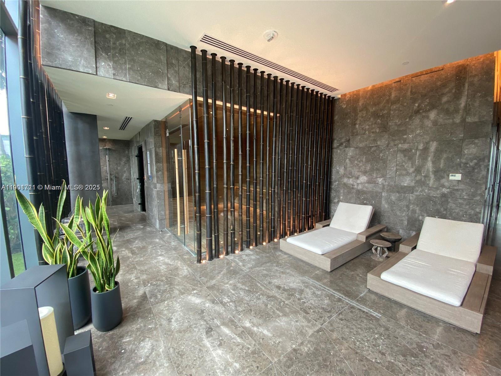 PARAISO BAY CONDO - Residential Lease