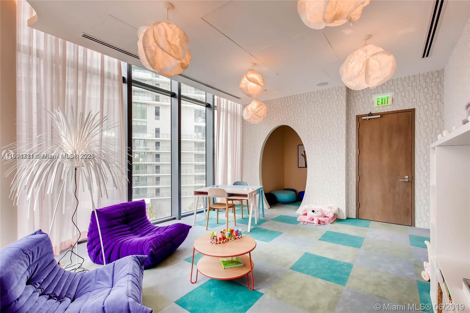 PARAISO BAY CONDO - Residential Lease