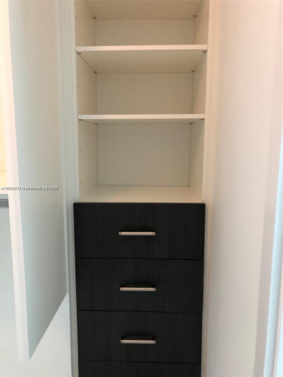 PARAISO BAY CONDO - Residential Lease