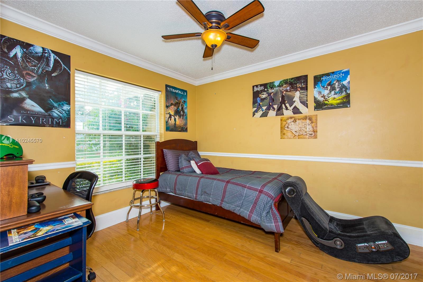 BROOKSIDE - Residential