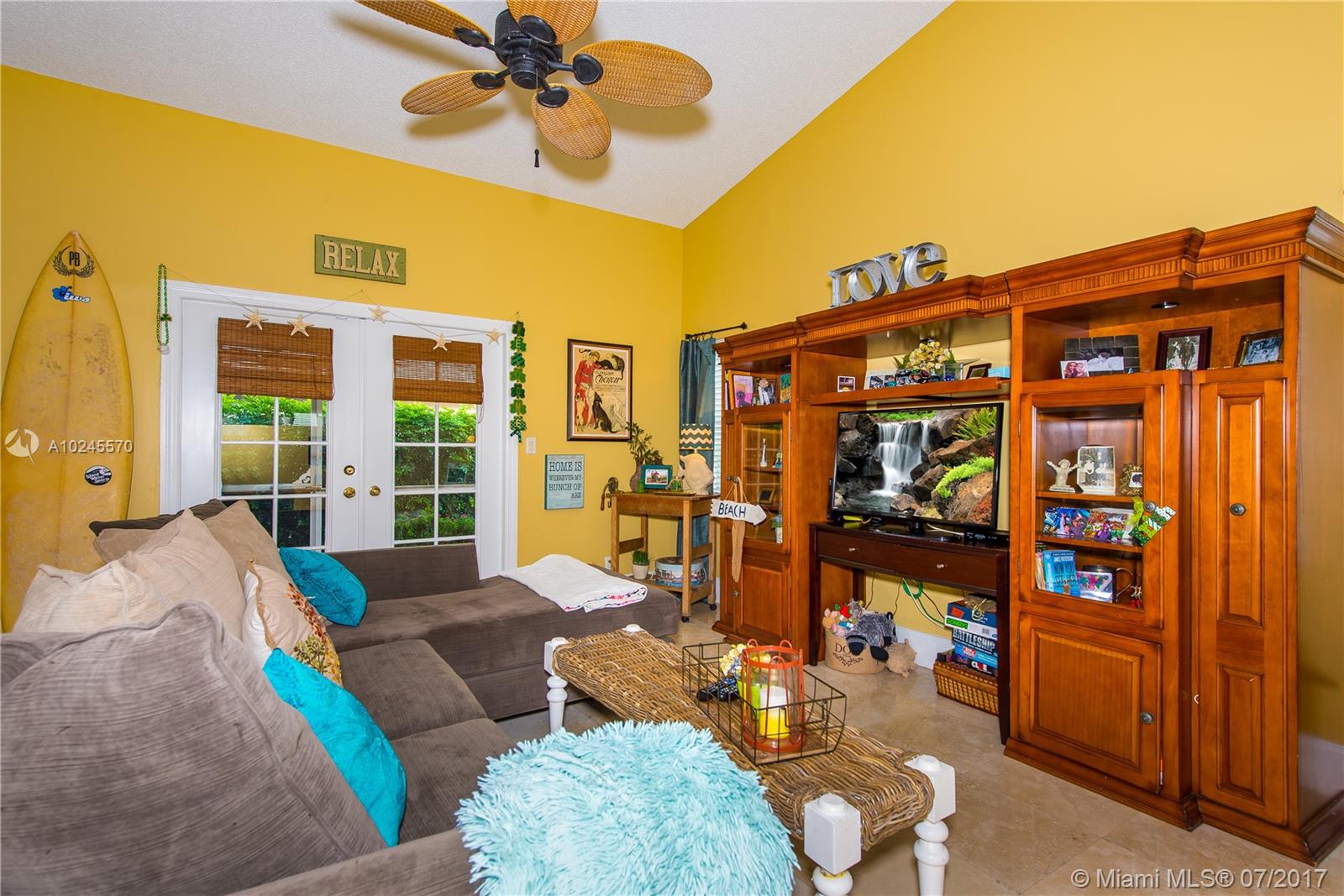 BROOKSIDE - Residential