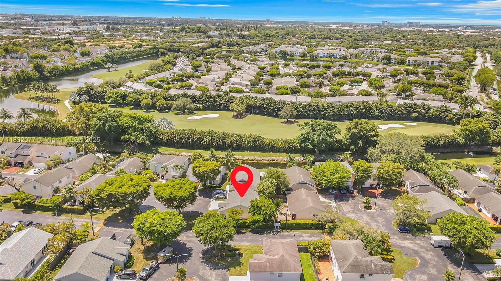 DORAL LAKES - Residential