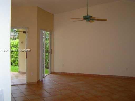 10016 NW 51st Ter