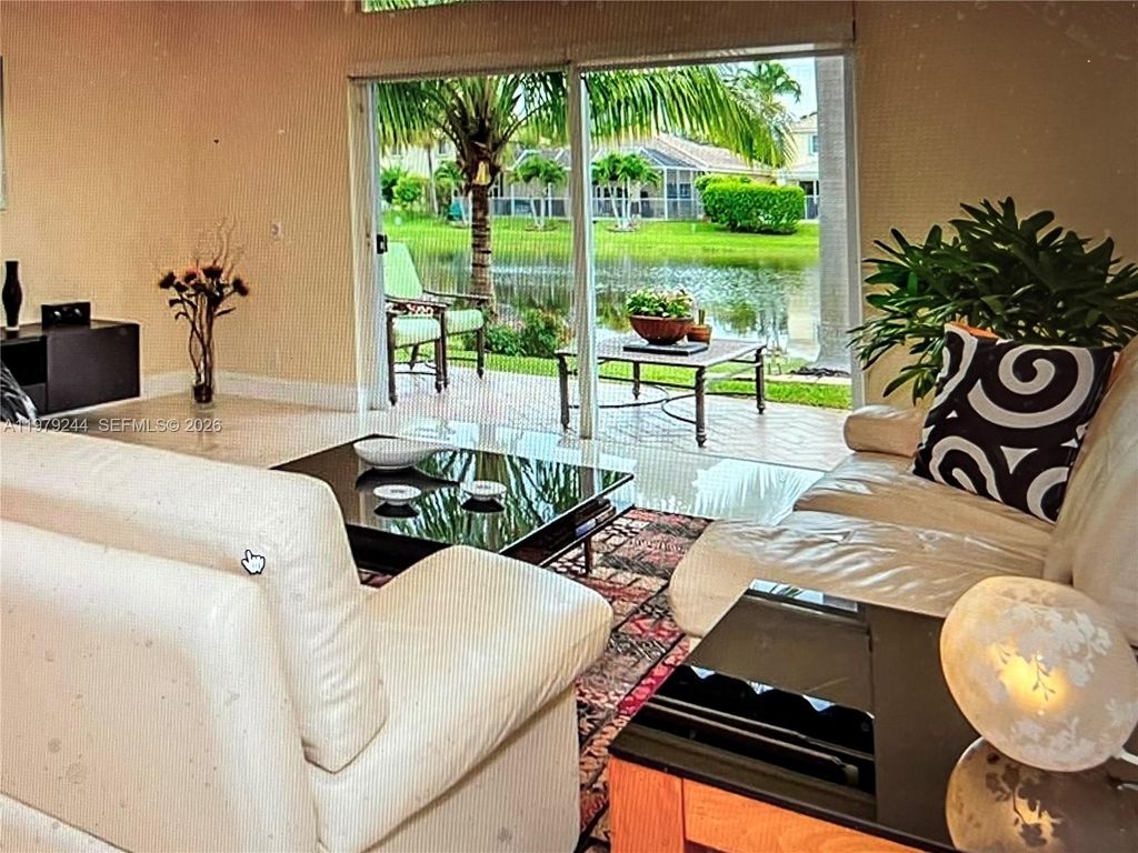 Photo of 803 Vista Meadows Dr, Weston, FL 33327 (MLS # A11979244)