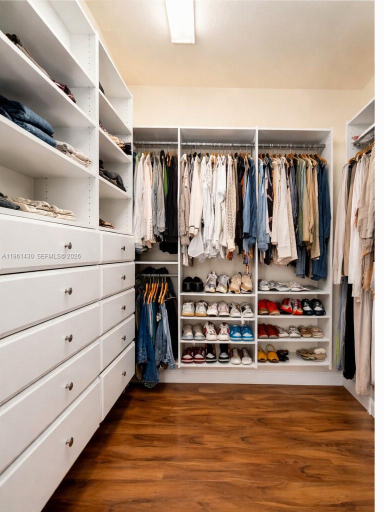 ISLES AT GRAND BAY - Residential