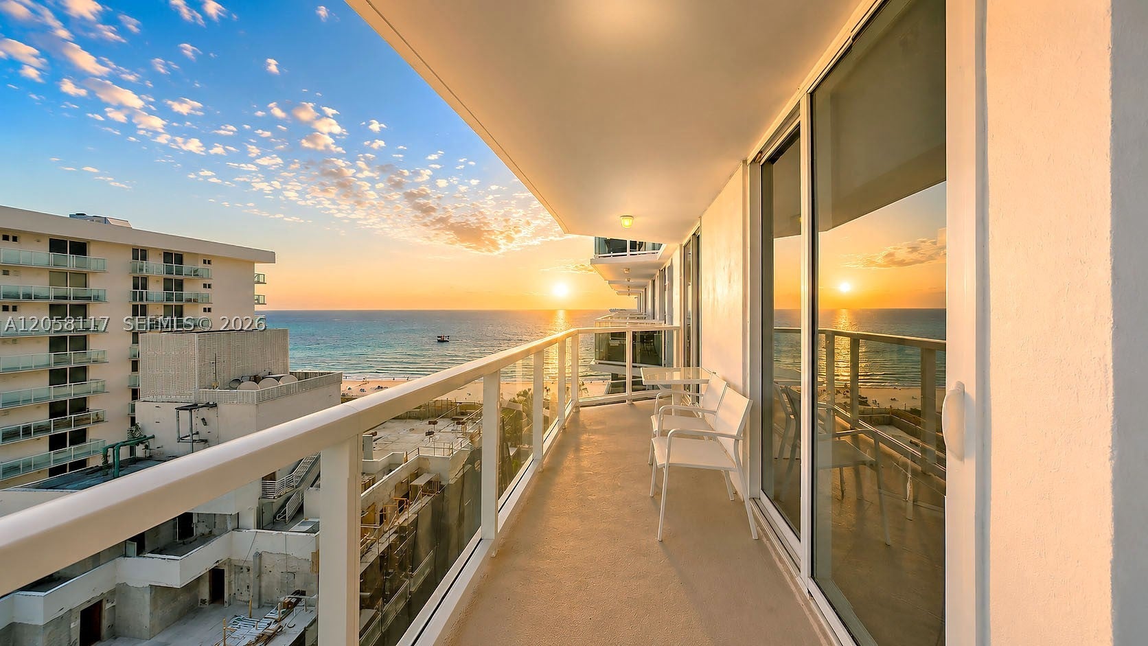 2401 Collins Ave 1709