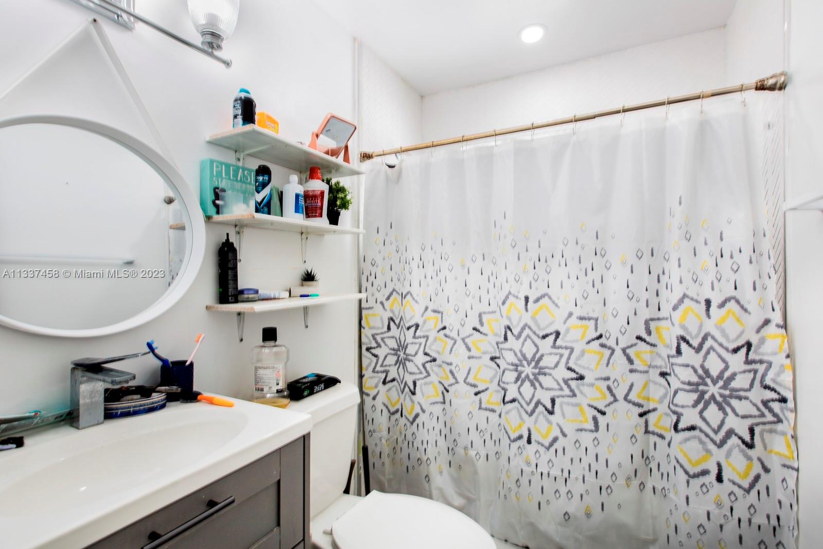 MELNOR PARK SEC ONE - Residential